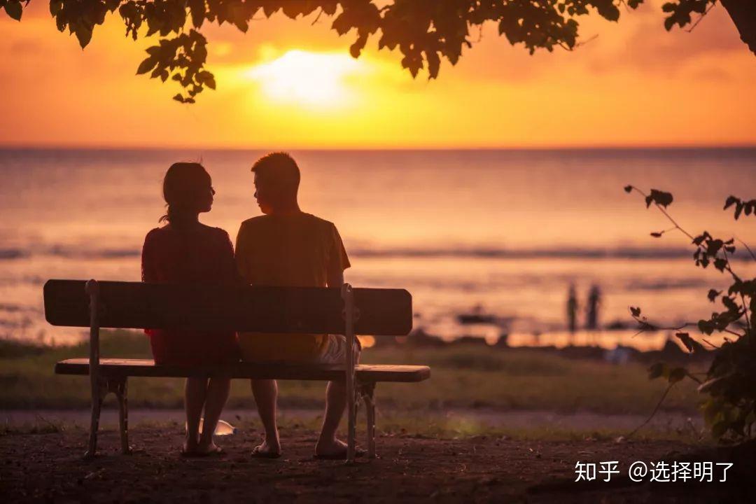 中国月度用电量首破万亿大关