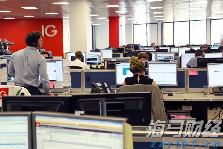 加快培育专精特新中小企业中信银行与工业和信息化部网络安全 产业发展中心签署战略合作协议