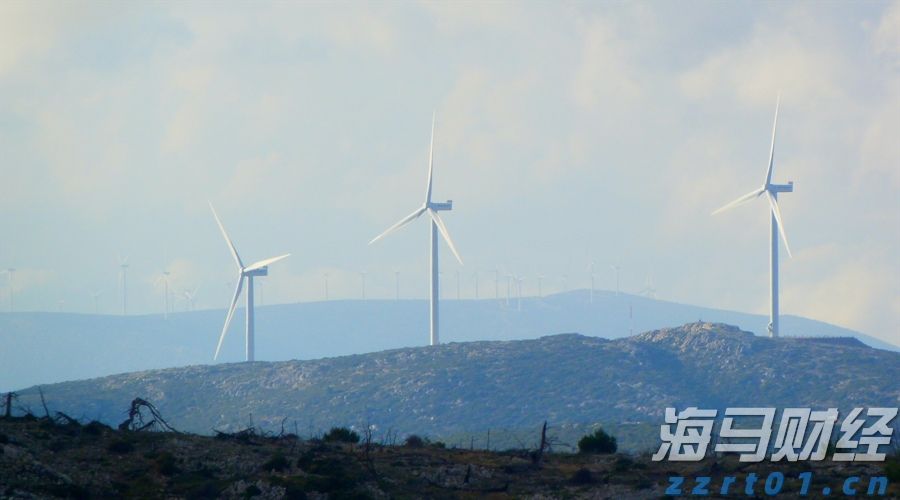 “覃塘莲藕”农产品地理标志专用标志正式启用